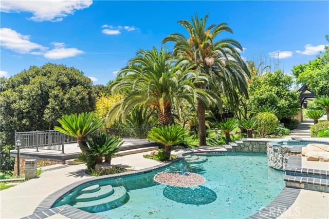 Detail Gallery Image 73 of 75 For 7008 Hawarden Dr, Riverside,  CA 92506 - 6 Beds | 5/1 Baths
