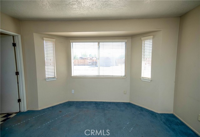 Detail Gallery Image 16 of 56 For 7795 Oakwood, Hesperia,  CA 92345 - 3 Beds | 2 Baths