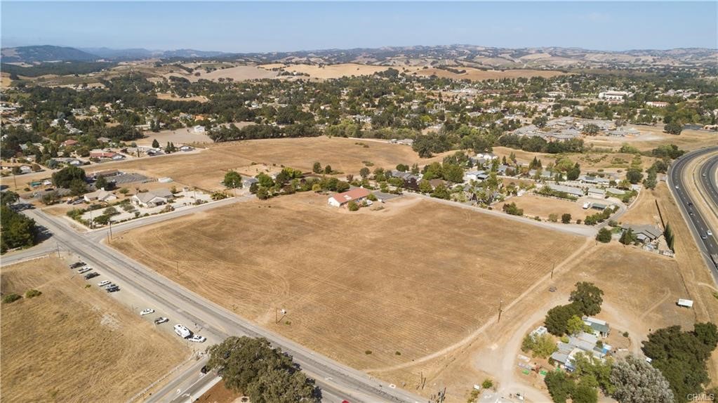 0 Vineyard Drive, Templeton, California 93465, ,Commercial Lease,For Rent,0 Vineyard Drive,CRNS24057954