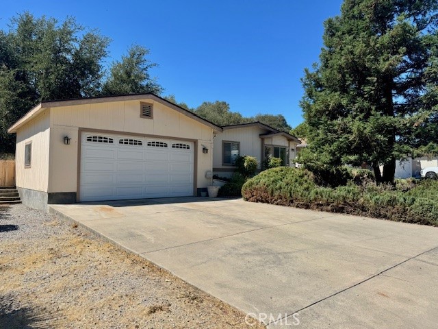 2570 Bridle Trail Lane