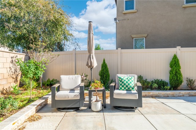 Detail Gallery Image 30 of 34 For 12938 Meridian Ct, Corona,  CA 92880 - 4 Beds | 3/1 Baths