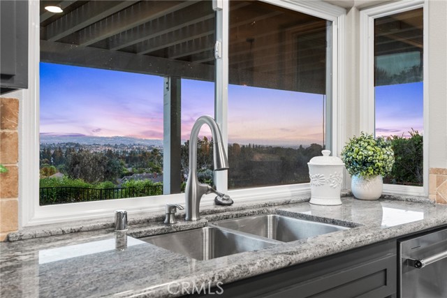 Detail Gallery Image 13 of 58 For 20720 Manzanita, Yorba Linda,  CA 92886 - 5 Beds | 3 Baths