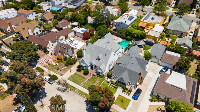 732 Cordova Avenue, Glendale CA: https://media.crmls.org/medias/d0c36a1f-86c3-4cec-b23e-d11af406636f.jpg
