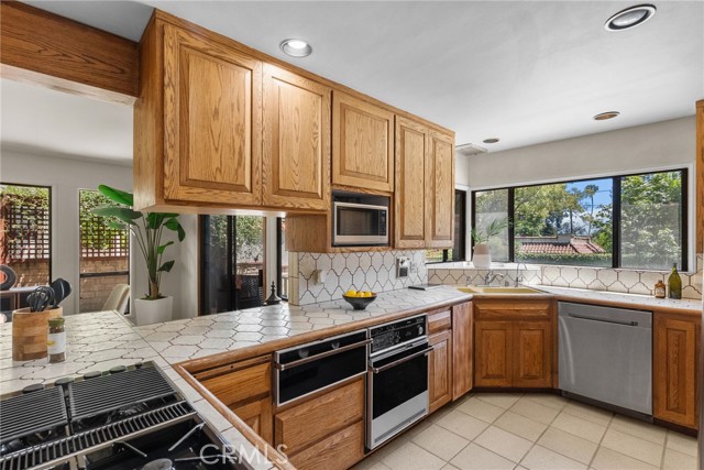 Detail Gallery Image 19 of 55 For 1156 E Howard St, Pasadena,  CA 91104 - 3 Beds | 2 Baths