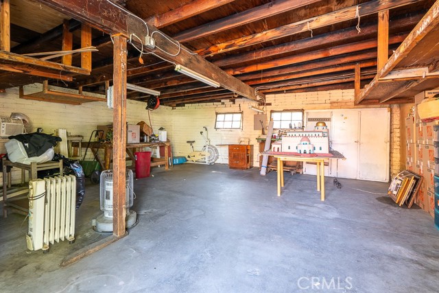 Detail Gallery Image 15 of 56 For 3314 Baldwin Park Bld, Baldwin Park,  CA 91706 - 3 Beds | 2 Baths