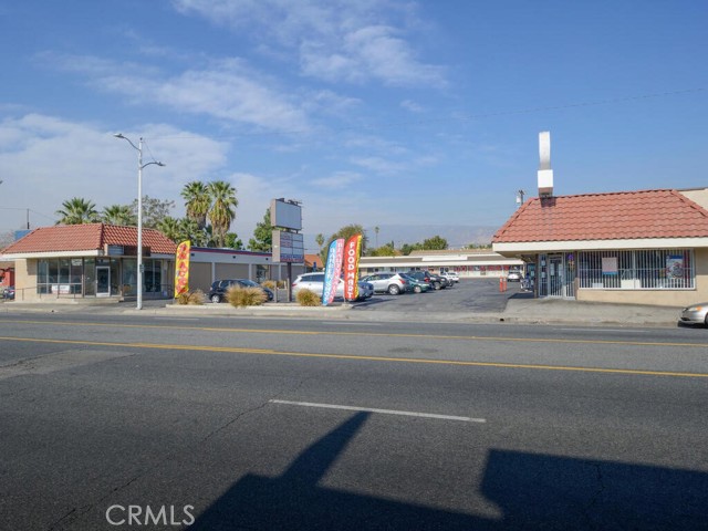 204 E Highland Avenue, San Bernardino, California 92404, ,Commercial Sale,For Sale,204 E Highland Avenue,CRIV22248727