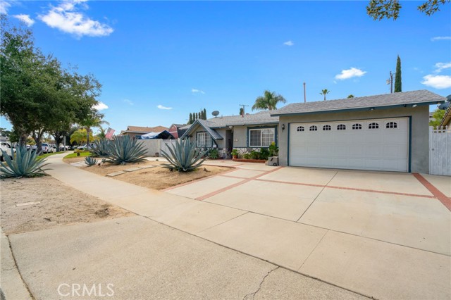 Image 2 for 1640 Lark Ln, Corona, CA 92882