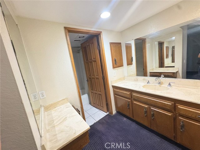 Detail Gallery Image 6 of 10 For 9727 Fremont Ave, Montclair,  CA 91763 - 3 Beds | 2/1 Baths