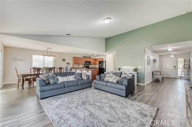 225 S Stanford Avenue, Fresno, CA, 93727 225 S Stanford Avenue, Fresno, CA, 93727