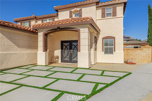 4302 Olivera Place, Lancaster CA: https://media.crmls.org/medias/d0c6bf0f-1103-4d75-ad4d-454855fc5ba2.jpg