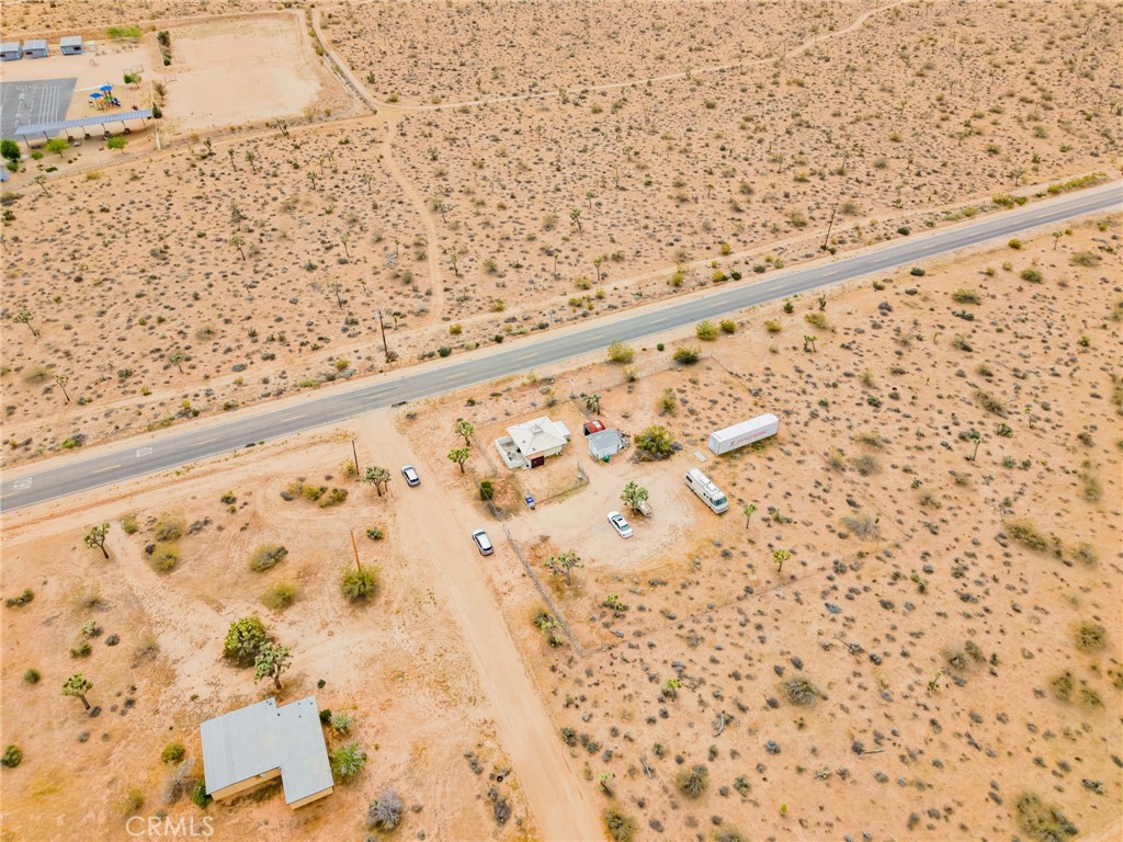https://media.crmls.org/medias/d0c6d9f2-ddd7-4164-9052-050fcc9b7928.jpg?preset=X-Large