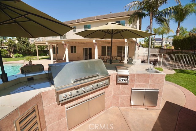 12597 Poinsetta Drive, Riverside CA: https://media.crmls.org/medias/d0c7b38e-1114-4039-8106-0a80269c4ae3.jpg