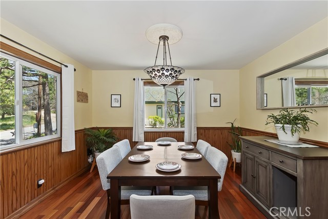 Detail Gallery Image 22 of 54 For 27513 St Bernard Ln, Lake Arrowhead,  CA 92352 - 5 Beds | 3 Baths