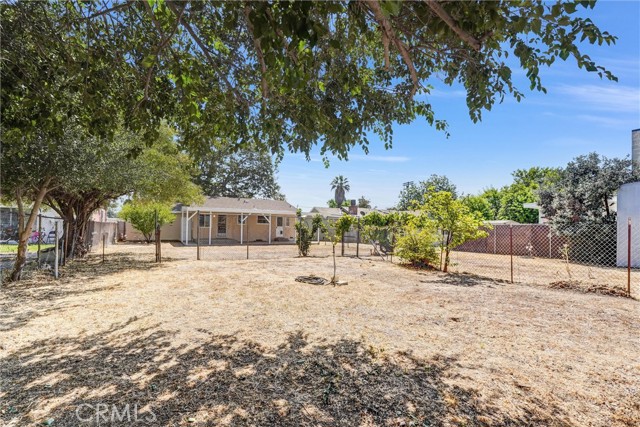 7607 Greg Avenue, Sun Valley CA: https://media.crmls.org/medias/d0c9c55d-874e-49a8-a8fa-530f548d87a0.jpg