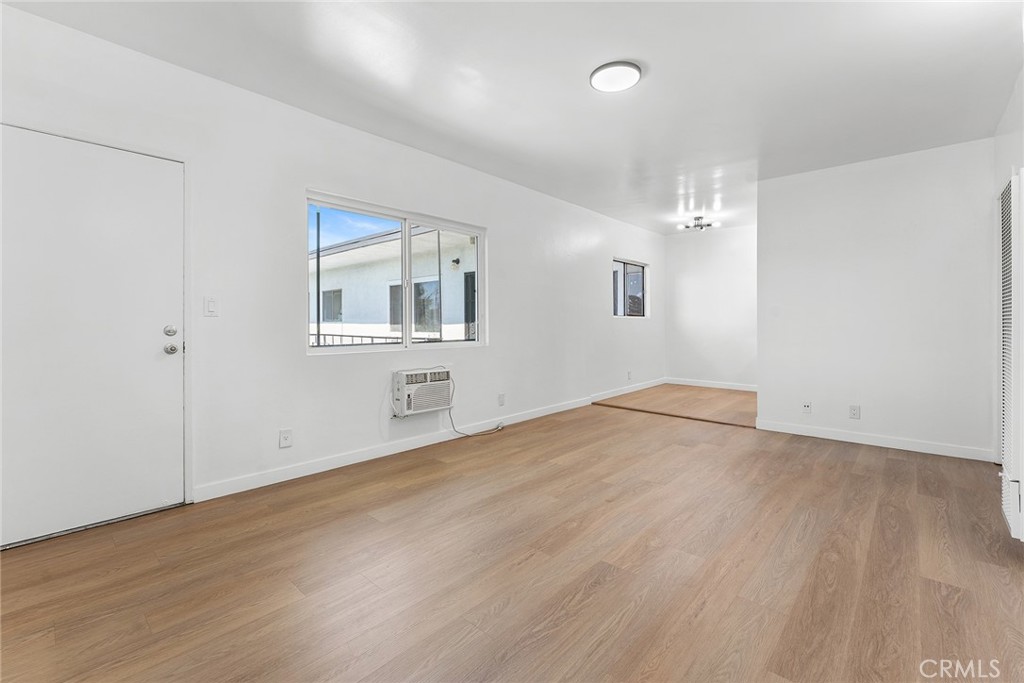 252 W Elm AvenueBurbank img 22