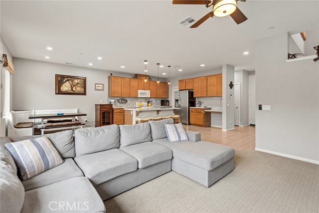 Detail Gallery Image 10 of 30 For 3511 Kings Canyon Dr, Oxnard,  CA 93036 - 3 Beds | 2/1 Baths