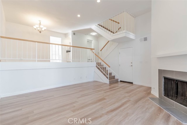 Detail Gallery Image 3 of 29 For 9000 Vanalden Ave #175,  Northridge,  CA 91324 - 2 Beds | 3 Baths