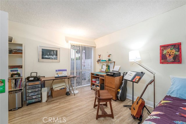 Detail Gallery Image 17 of 60 For 2220 E via Mariposa East #H,  Laguna Woods,  CA 92637 - 2 Beds | 1 Baths