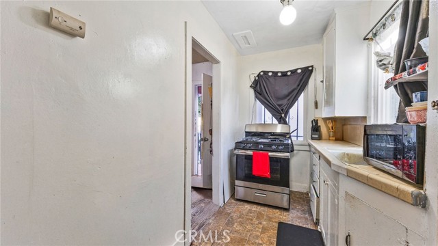 Detail Gallery Image 46 of 48 For 535 W Olive, Inglewood,  CA 90301 - – Beds | – Baths