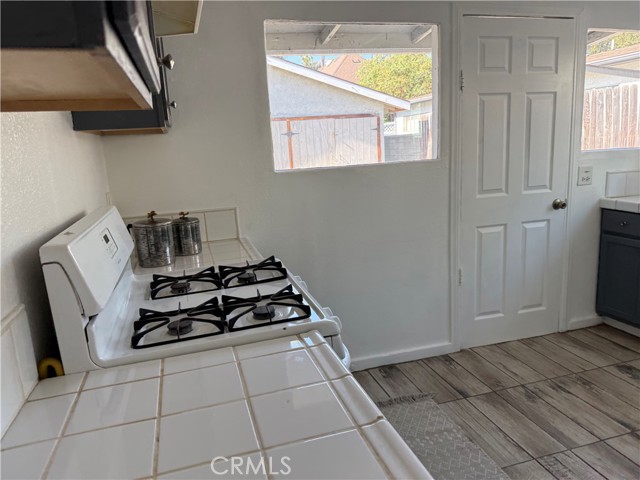 805 Merrett Dr, Pasadena, CA 91104 photo 6