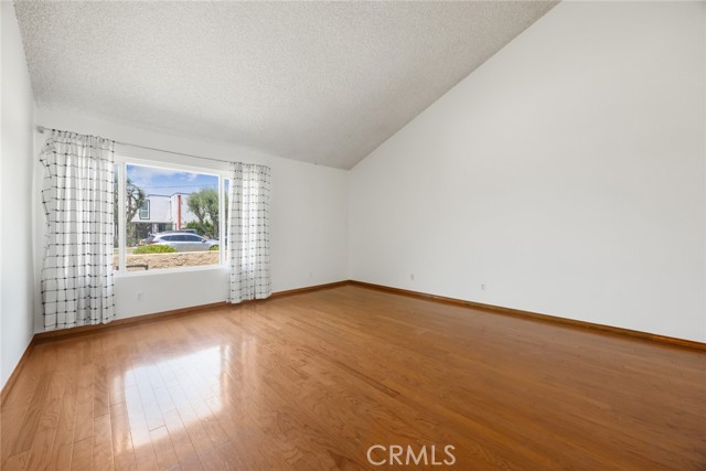 Image 10 of 71 For 1646 Mobeck Street