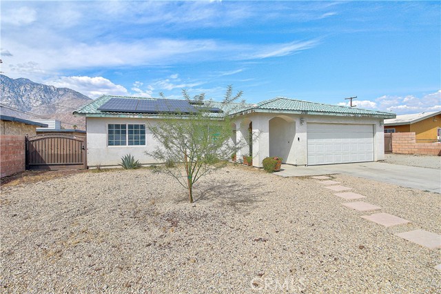 Detail Gallery Image 2 of 26 For 3757 El Dorado, Palm Springs,  CA 92262 - 4 Beds | 2 Baths