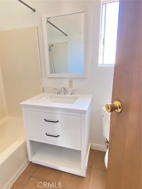 509 E 97th Street, Inglewood CA: https://media.crmls.org/medias/d0cd1098-b567-4e3f-aae3-bfd7b2753185.jpg