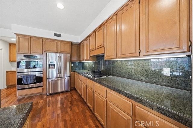 Detail Gallery Image 7 of 50 For 8251 E Marblehead Way, Anaheim Hills,  CA 92808 - 5 Beds | 3 Baths