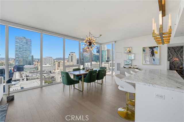 Detail Gallery Image 10 of 52 For 1050 S Grand #1801,  Los Angeles,  CA 90015 - 2 Beds | 2 Baths