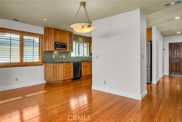 Detail Gallery Image 29 of 36 For 2906 Baywater Ave #6,  San Pedro,  CA 90731 - 3 Beds | 2/1 Baths