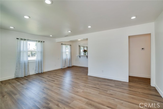 Detail Gallery Image 12 of 44 For 179 N Rodecker Dr, Azusa,  CA 91702 - 3 Beds | 1 Baths
