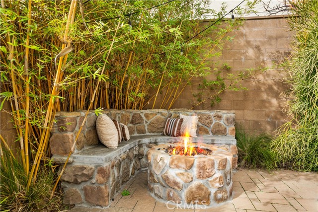 Detail Gallery Image 23 of 47 For 102 Yellow Pine, Irvine,  CA 92618 - 4 Beds | 4 Baths