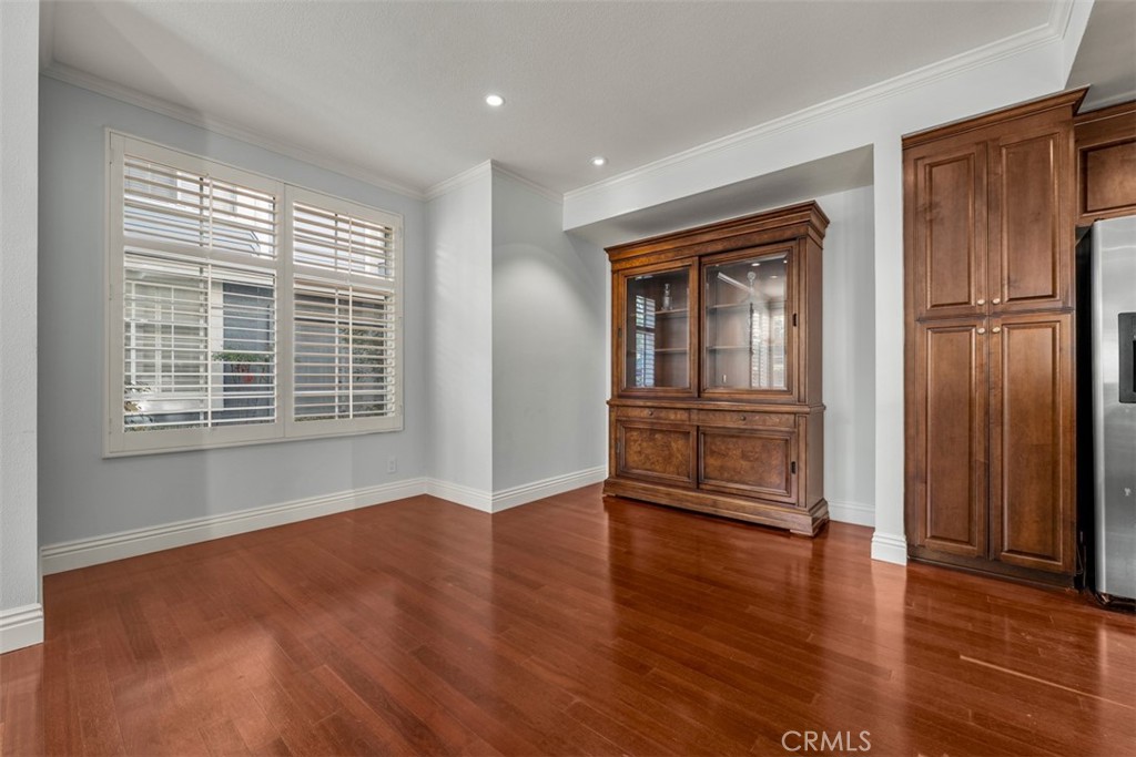 MLS #OC25268747 image #10