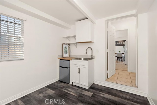 Detail Gallery Image 26 of 34 For 2820 S La Brea Ave, Los Angeles,  CA 90016 - 3 Beds | 2 Baths