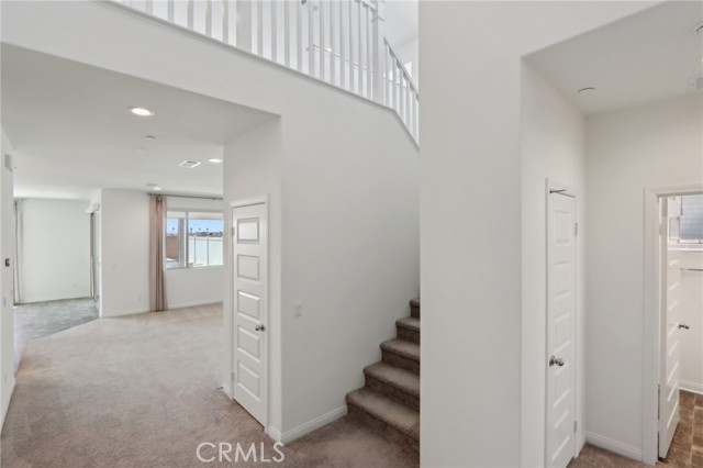 Detail Gallery Image 5 of 28 For 687 Ballesteros St, Perris,  CA 92571 - 5 Beds | 3 Baths