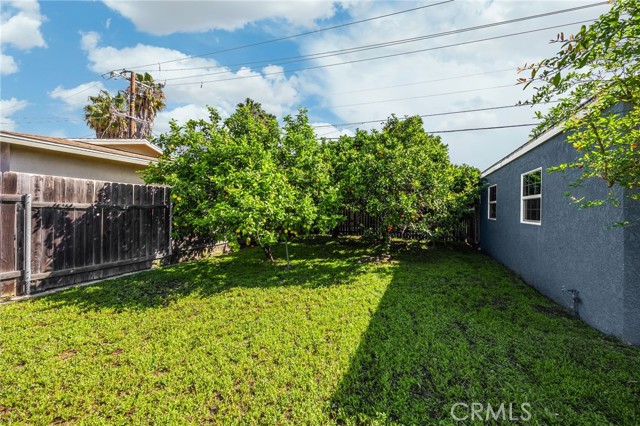 Image 27 of 34 For 10542 Rose Street