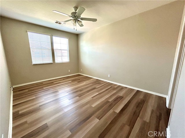 Detail Gallery Image 7 of 11 For 3329 Wind Chime, Perris,  CA 92571 - 2 Beds | 2 Baths