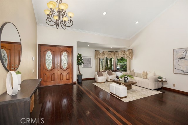 6150 E West View Drive, Orange CA: https://media.crmls.org/medias/d0d32962-d1c7-422c-8d30-ecef6334a221.jpg