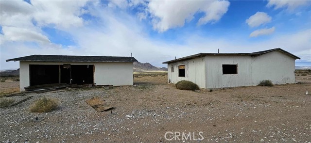 Detail Gallery Image 5 of 34 For 33354 Haynes Rd, Lucerne Valley,  CA 92356 - 4 Beds | 2 Baths