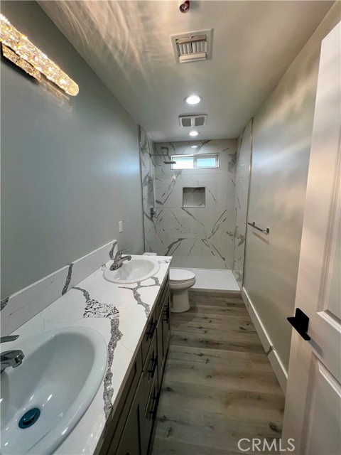 10165 E Avenue S10, Littlerock CA: https://media.crmls.org/medias/d0d53cca-e96c-41e6-8638-a11ad82e7443.jpg