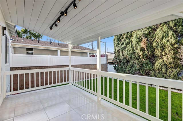 Detail Gallery Image 34 of 43 For 13021 Killion St, Sherman Oaks,  CA 91401 - 3 Beds | 2/1 Baths