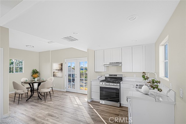 Detail Gallery Image 18 of 24 For 16395 Allthorn, Hesperia,  CA 92345 - 4 Beds | 2 Baths