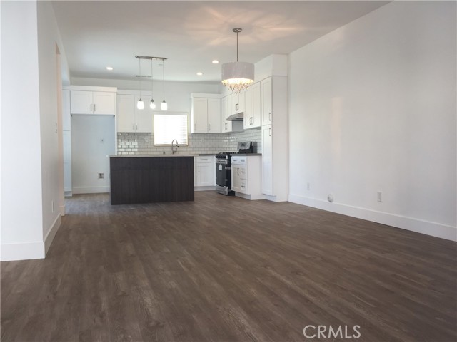 1837 Fruitvale Avenue, South El Monte CA: https://media.crmls.org/medias/d0d5f54c-82f0-4039-b6f3-9677bb4c8663.jpg
