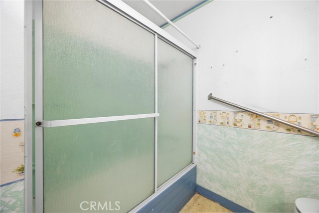 Detail Gallery Image 16 of 29 For 205 Suzanne Ln, Taft,  CA 93268 - 4 Beds | 2 Baths