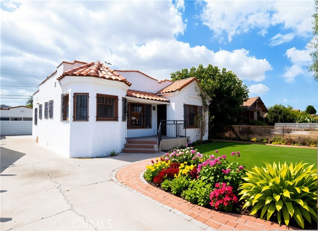 Detail Gallery Image 1 of 31 For 1104 W 89th St, Los Angeles,  CA 90044 - 4 Beds | 2 Baths