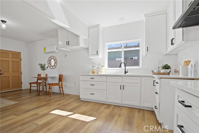 126 W 94th Street, Los Angeles CA: https://media.crmls.org/medias/d0d69540-1f8d-40ad-b6a4-610a1251bce6.jpg
