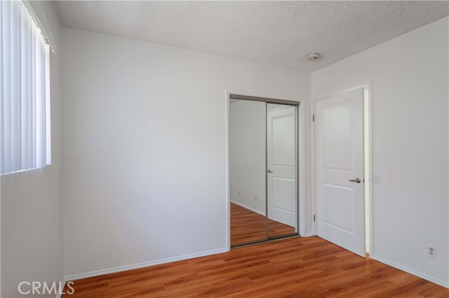 Detail Gallery Image 25 of 33 For 1549 Thompson Ave, Glendale,  CA 91201 - 4 Beds | 2 Baths
