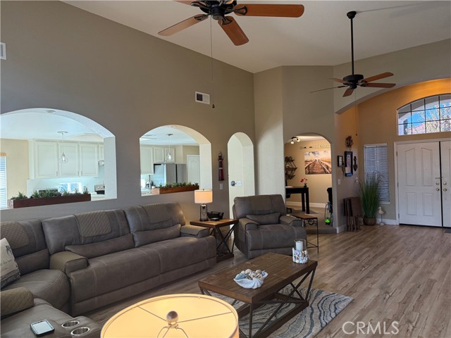 Detail Gallery Image 11 of 46 For 4525 Biltmore, Chowchilla,  CA 93610 - 3 Beds | 2 Baths