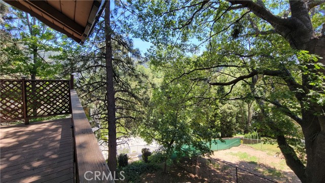 Detail Gallery Image 14 of 27 For 221 Darfo Dr, Crestline,  CA 92325 - 3 Beds | 2 Baths