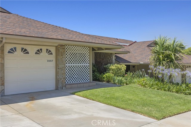 Detail Gallery Image 5 of 57 For 26817 Oak Branch Cir, Newhall,  CA 91321 - 2 Beds | 2 Baths
